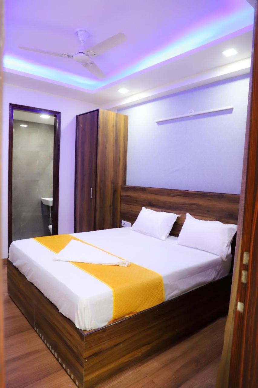 Surya International Bed and Breakfast Νέο Δελχί Εξωτερικό φωτογραφία